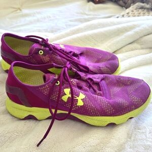 Under Armour Women's Speedform SIZE 9